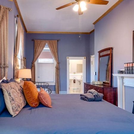 Elegant 2 Bed Directly On Forsyth Park Apartment Savannah Exterior photo